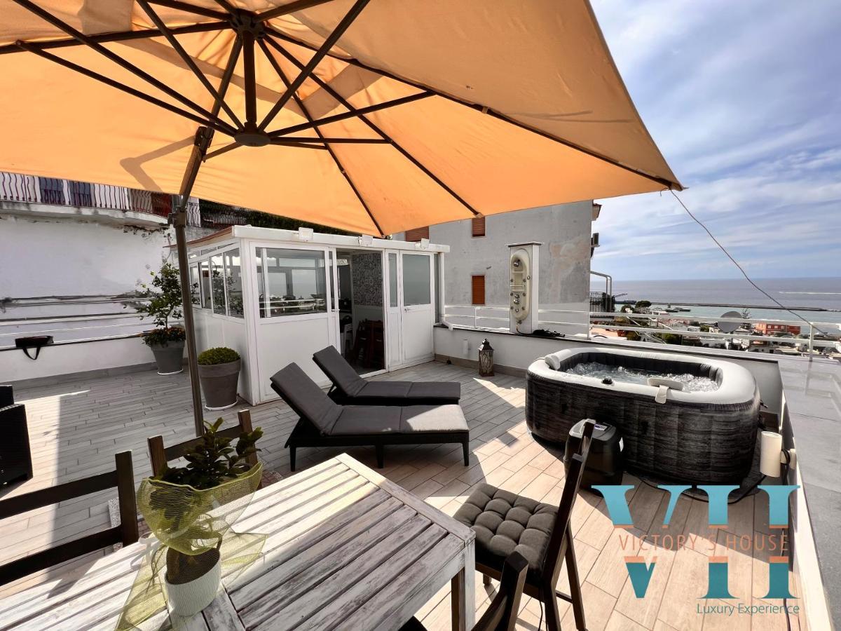 Victory'S Luxury House With Jacuzzi On The Roof Βίλα Casamicciola Terme Εξωτερικό φωτογραφία