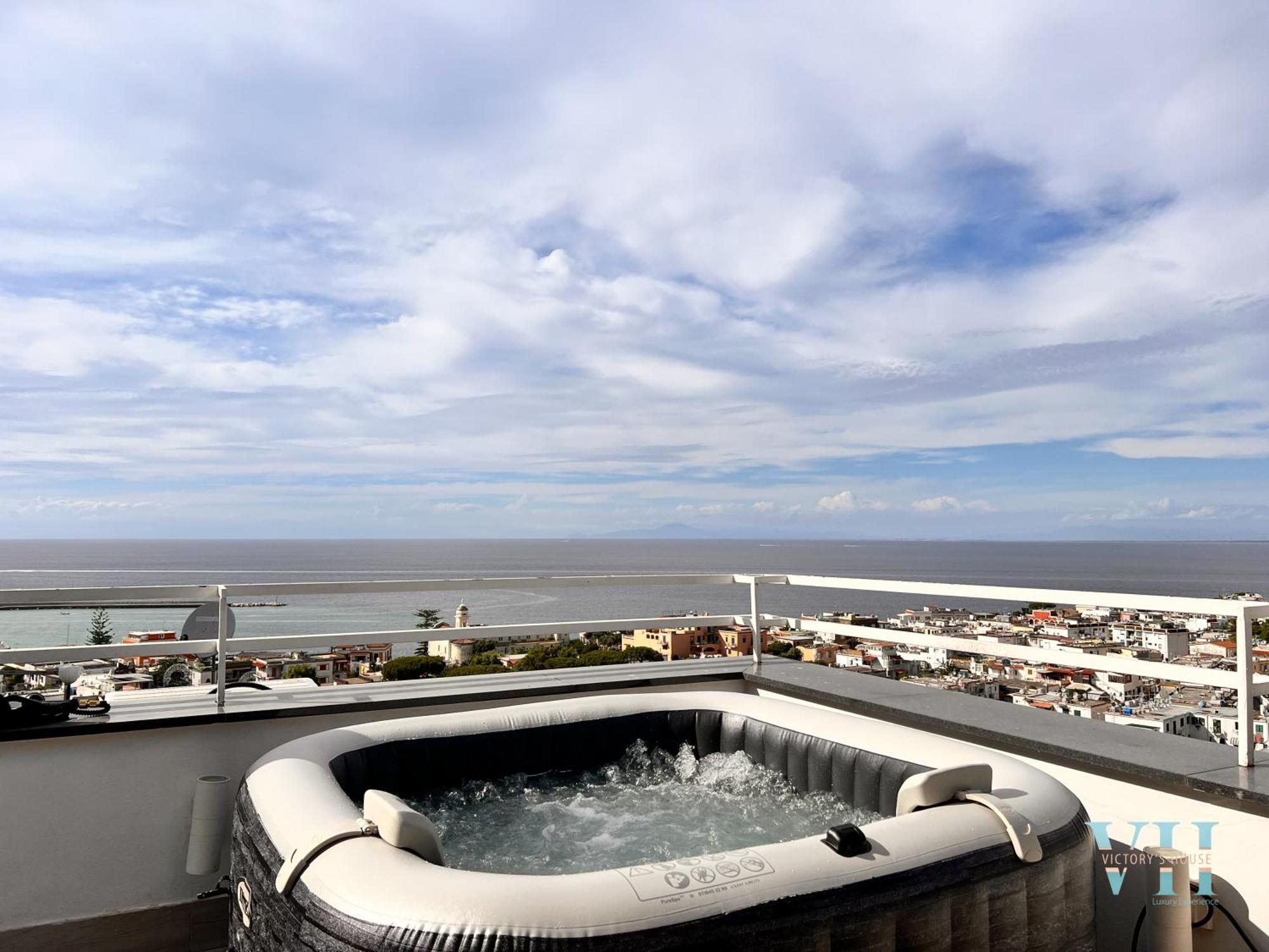 Victory'S Luxury House With Jacuzzi On The Roof Βίλα Casamicciola Terme Εξωτερικό φωτογραφία